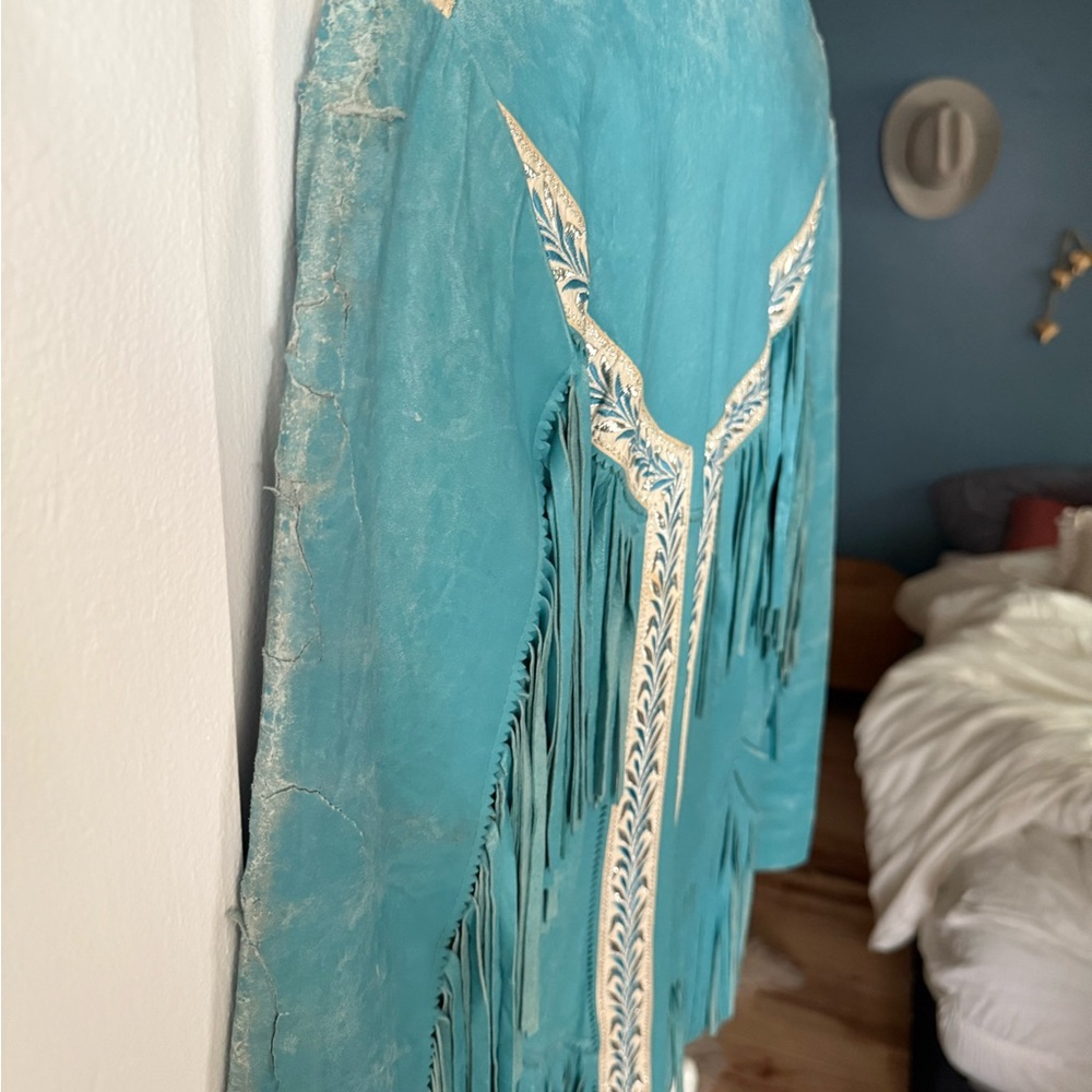 Vintage Leather Fringe Jacket - Picture 6 of 7